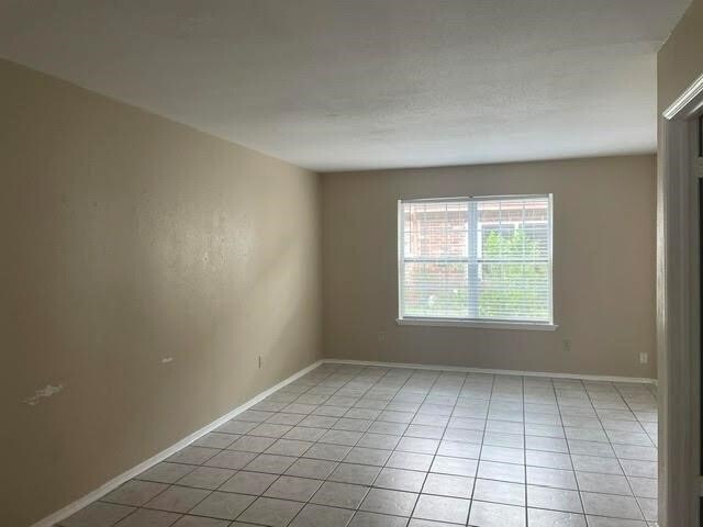 Building Photo - 9303 Hammerly Blvd