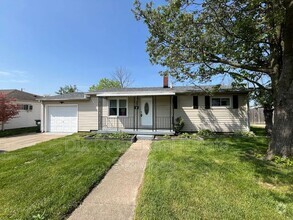 Building Photo - 52 Van Buren Dr