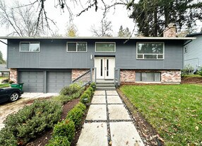 Building Photo - 15030 SW 150th Ct