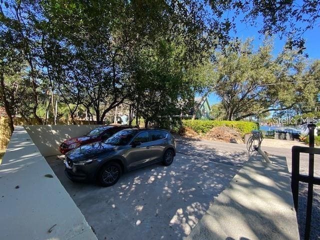 Building Photo - 2428 Lotafun Ave