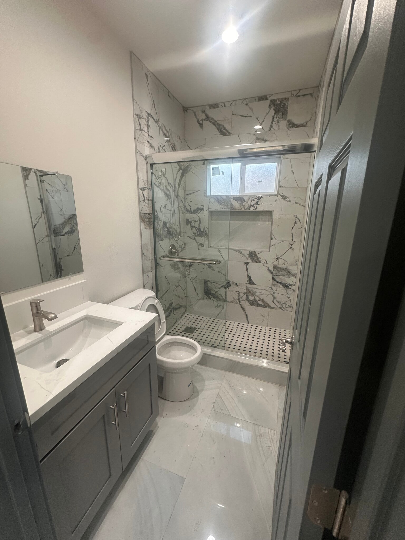 Building Photo - 2304 W Cubbon St