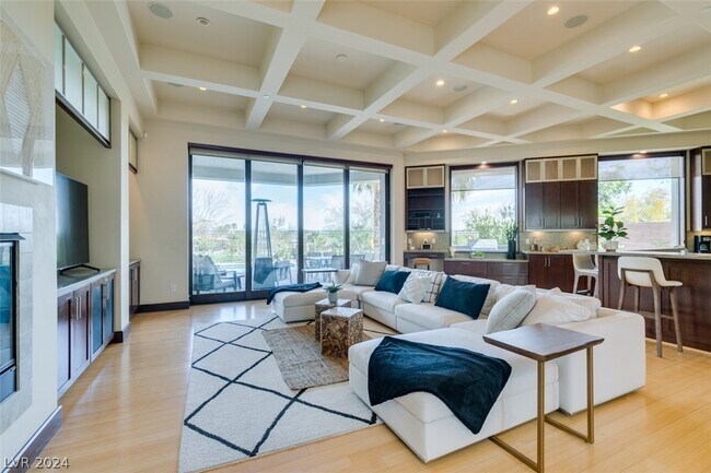 Building Photo - 483 Toucan Ridge Ct