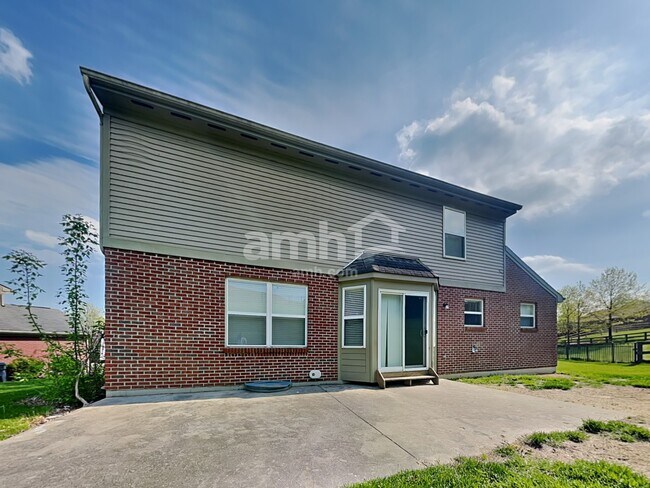 Building Photo - 6443 Lantern Way