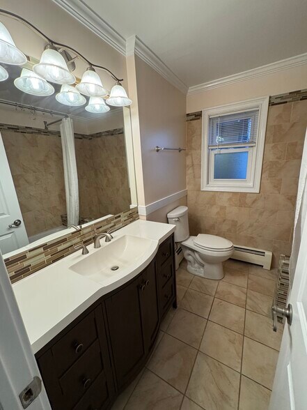 Building Photo - 58 Harding Ave