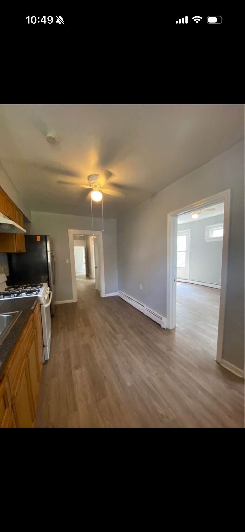 Building Photo - 658 E 28th St