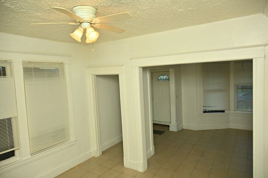 Building Photo - 65 N Manning Blvd