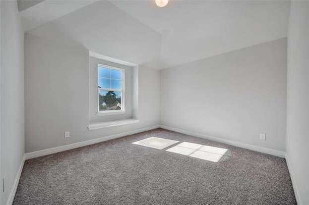 Building Photo - 4823 Hardy St