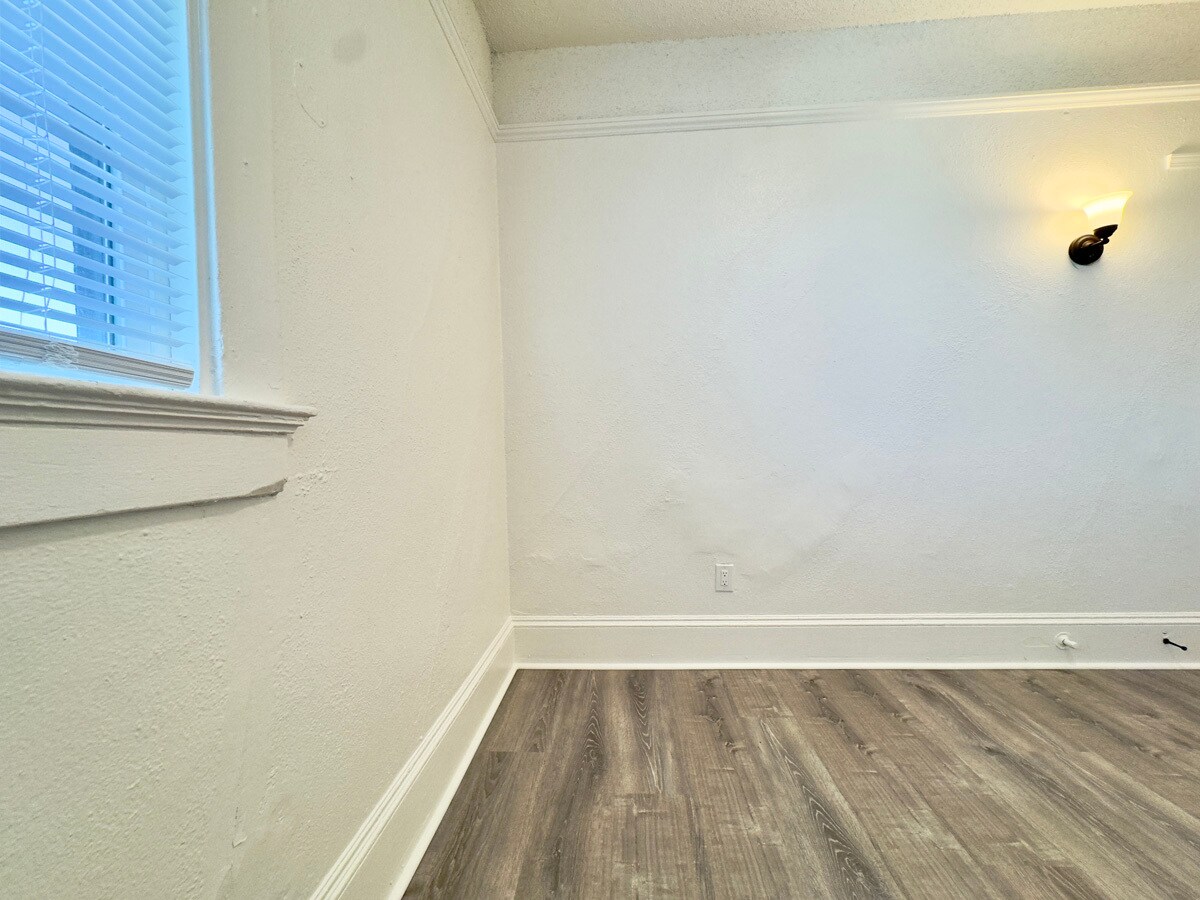 Building Photo - 3641 West St