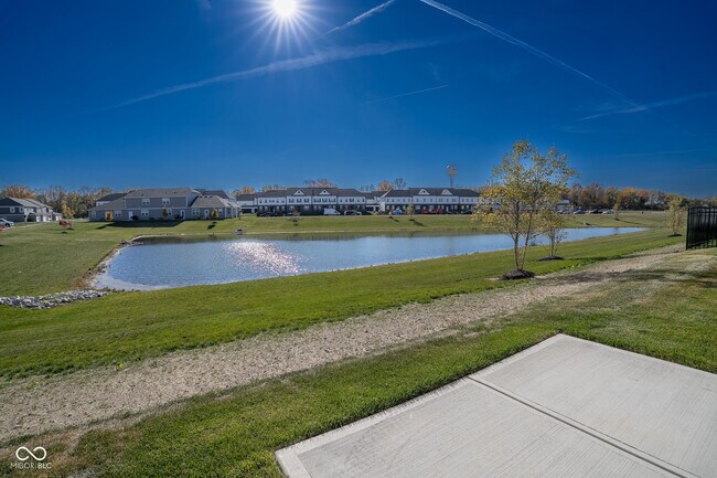 Building Photo - 6275 Wasco Dr