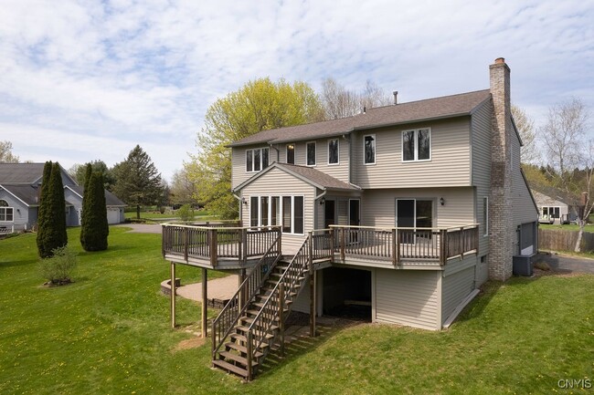Building Photo - 3293 Greenleafe Dr