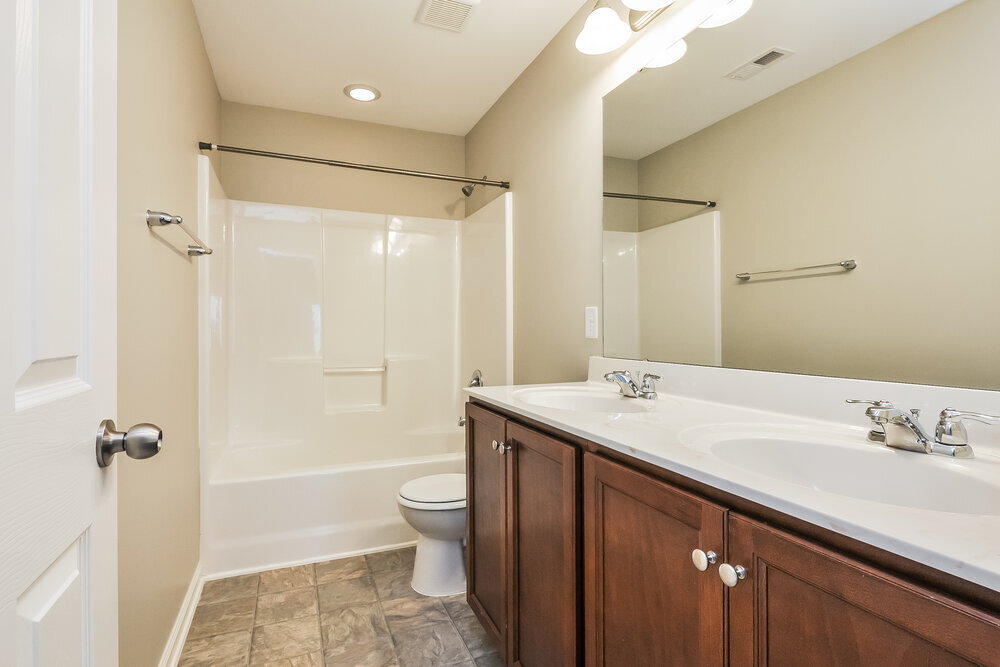 Building Photo - 1417 Ujamaa Dr