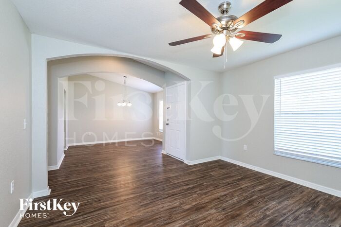 Building Photo - 1424 Teal Dr