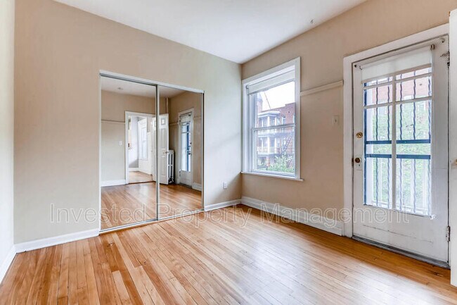 Building Photo - 1376 Pearl St