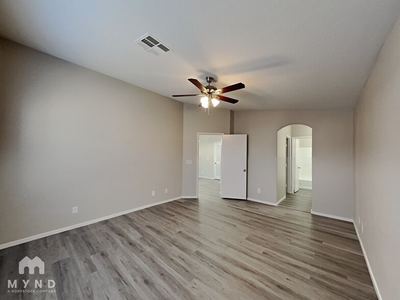 Building Photo - 1633 Lefty Garcia Way