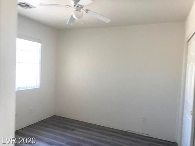 Building Photo - Available For Viewing on October 1, 2025. ...