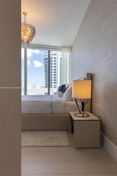 Building Photo - 17975 Collins Ave