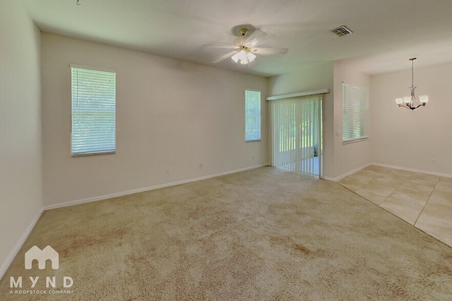 Building Photo - 9333 Mandrake Ct