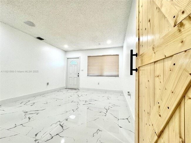 Building Photo - 10365 SW 149th Terrace