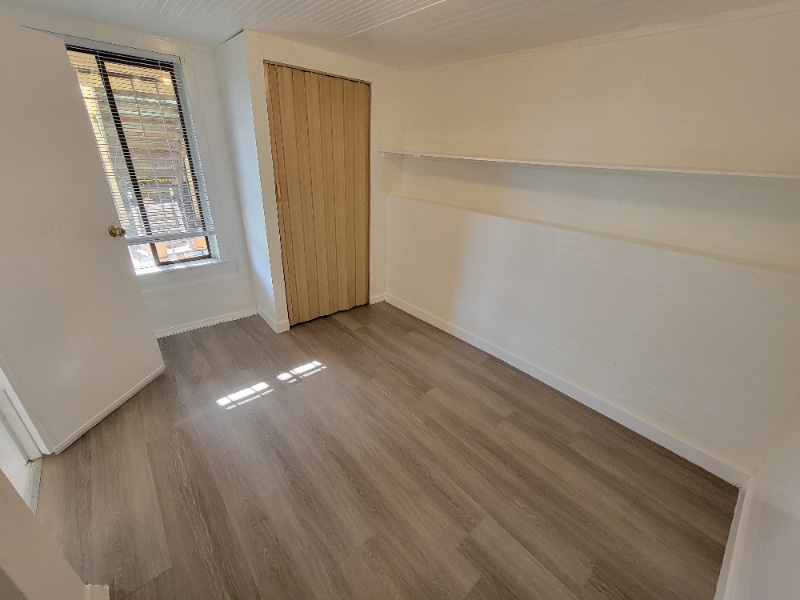 Building Photo - 241 Tingley St