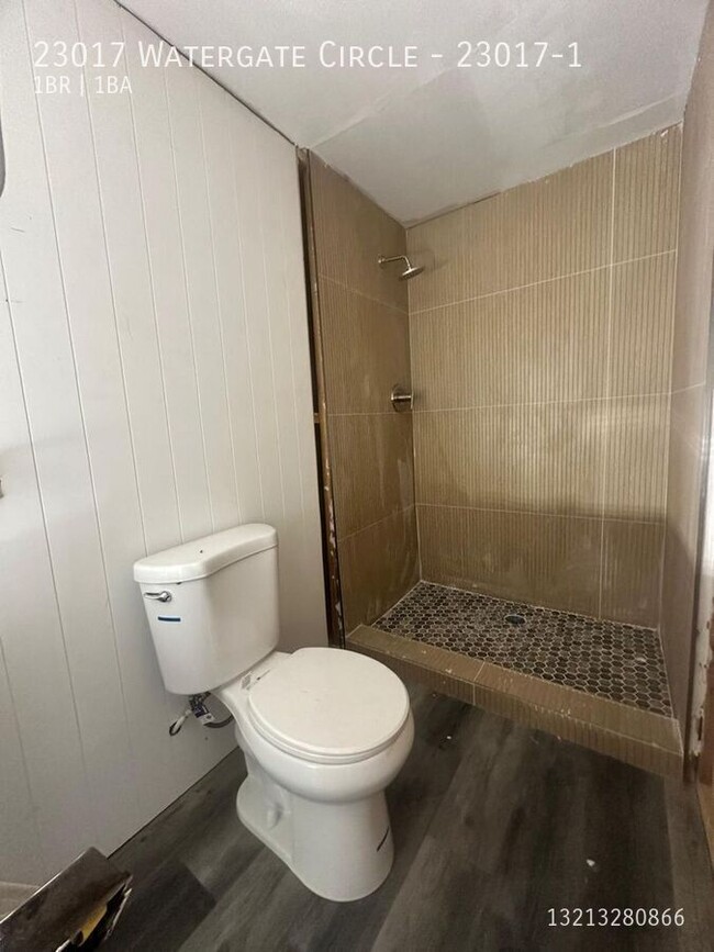 Building Photo - 23017 Watergate Cir