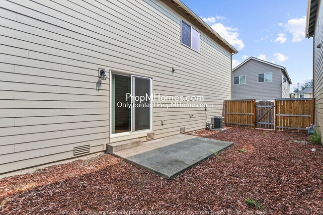 Building Photo - 15488 SW Applewood Ln