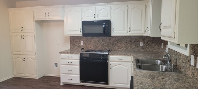 Building Photo - Beautiful 3/2/2 home in Cooper ISD