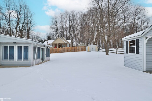 Building Photo - Charming Newly Renovated Ranch-Style Home ...