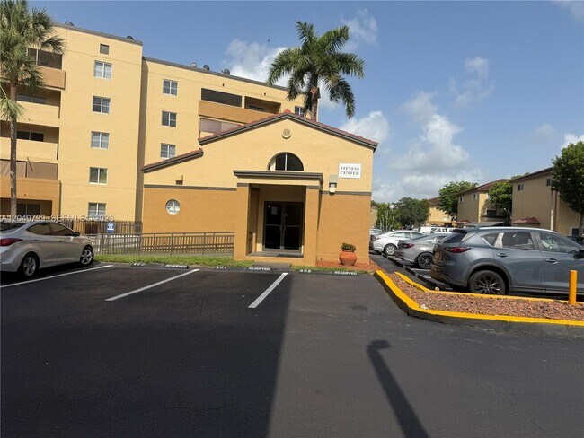 Building Photo - 8250 SW 149th Ct