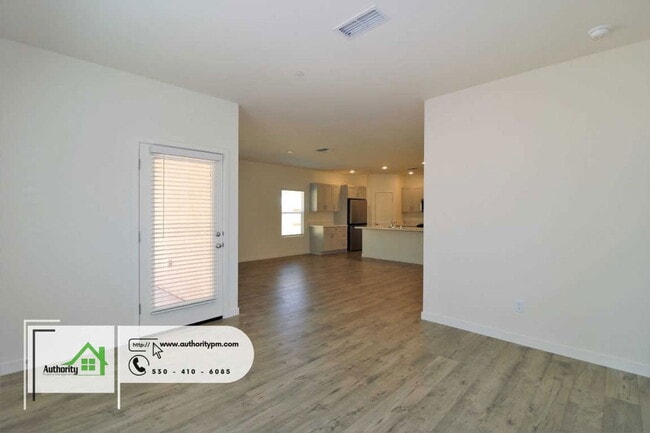 Building Photo - 3651 Ginny Ct