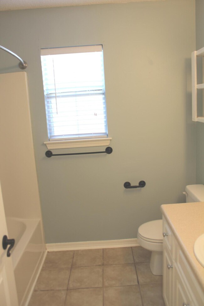 Building Photo - 779 Pearl Sand Dr