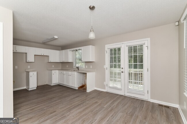 Building Photo - 63 Fielding Grove Dr