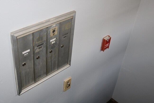 Building Photo - 30 Rantoul St