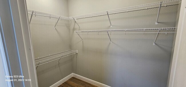 Building Photo - New 3/2/2.5 Home with Upgrades