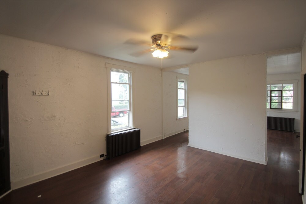 Building Photo - 331 Franklin Ave