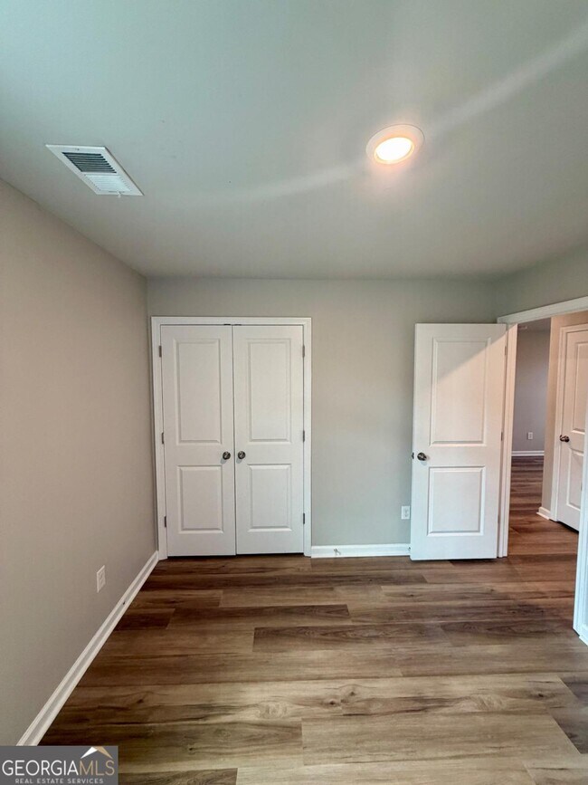 Building Photo - 3128 Baylor Cir