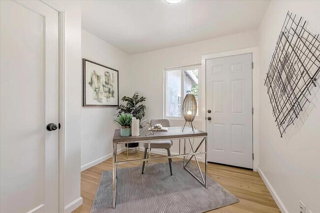 Building Photo - 745 Independence Ave