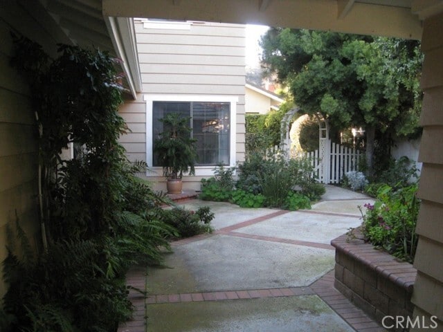 Building Photo - 25 Morning Breeze