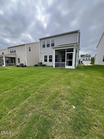 Building Photo - 187 S Finley Lndg Pkwy