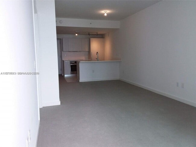 Building Photo - 501 NE 31st St