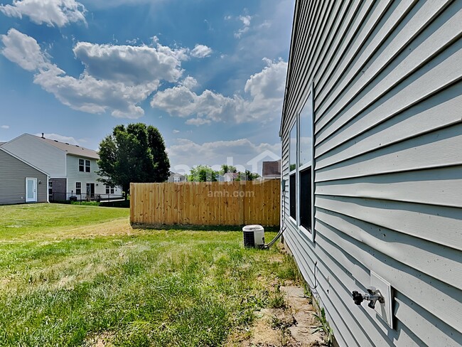 Building Photo - 1783 Feather Reed Ln