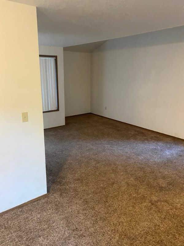 Building Photo - 5497 Nicole Ct SE