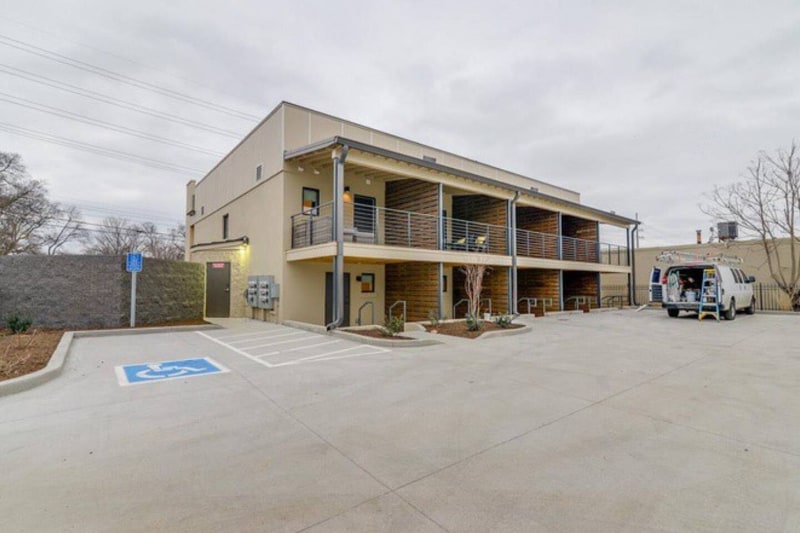 Building Photo - 2507 Clifton Ave