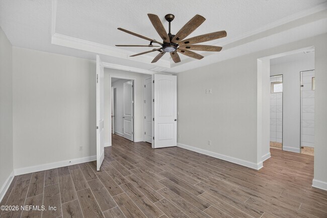 Building Photo - 855 Flach Dr