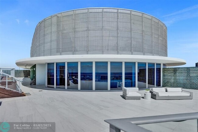 Building Photo - 701 N Fort Lauderdale Beach Blvd