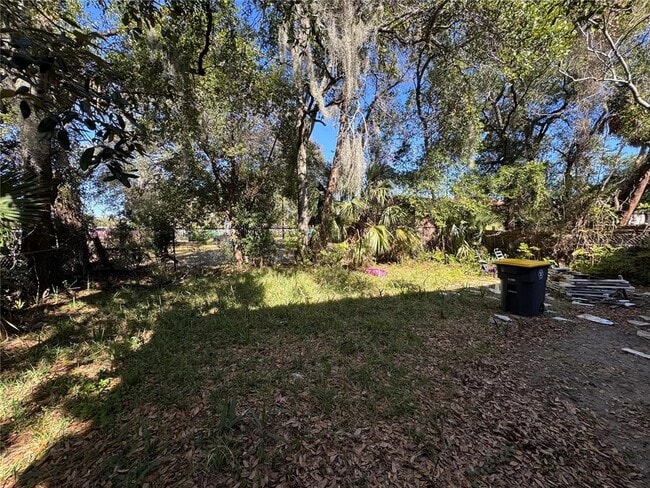 Building Photo - 1131 Phelps St