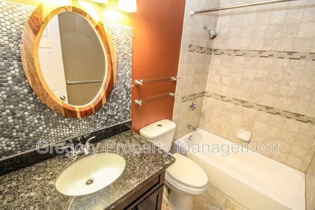 Building Photo - 20901 Cypress Way