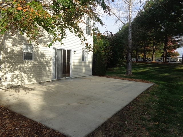 Building Photo - 10510 Glory Meadow Ct