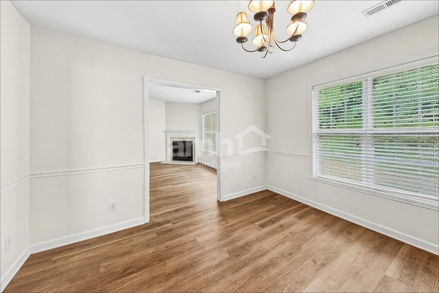 Building Photo - 1149 Langston Dr