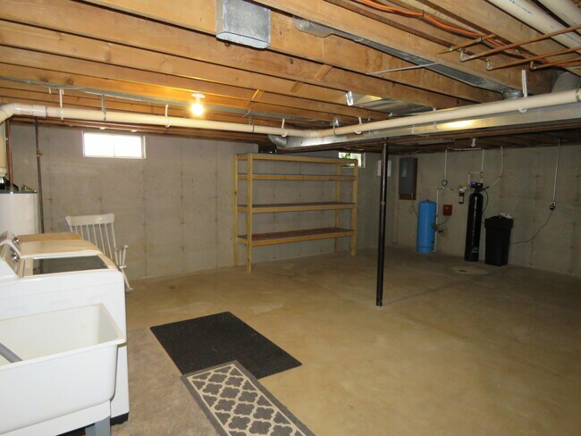 Building Photo - 3539 East St