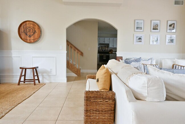 Building Photo - 12828 Meadowbreeze Dr